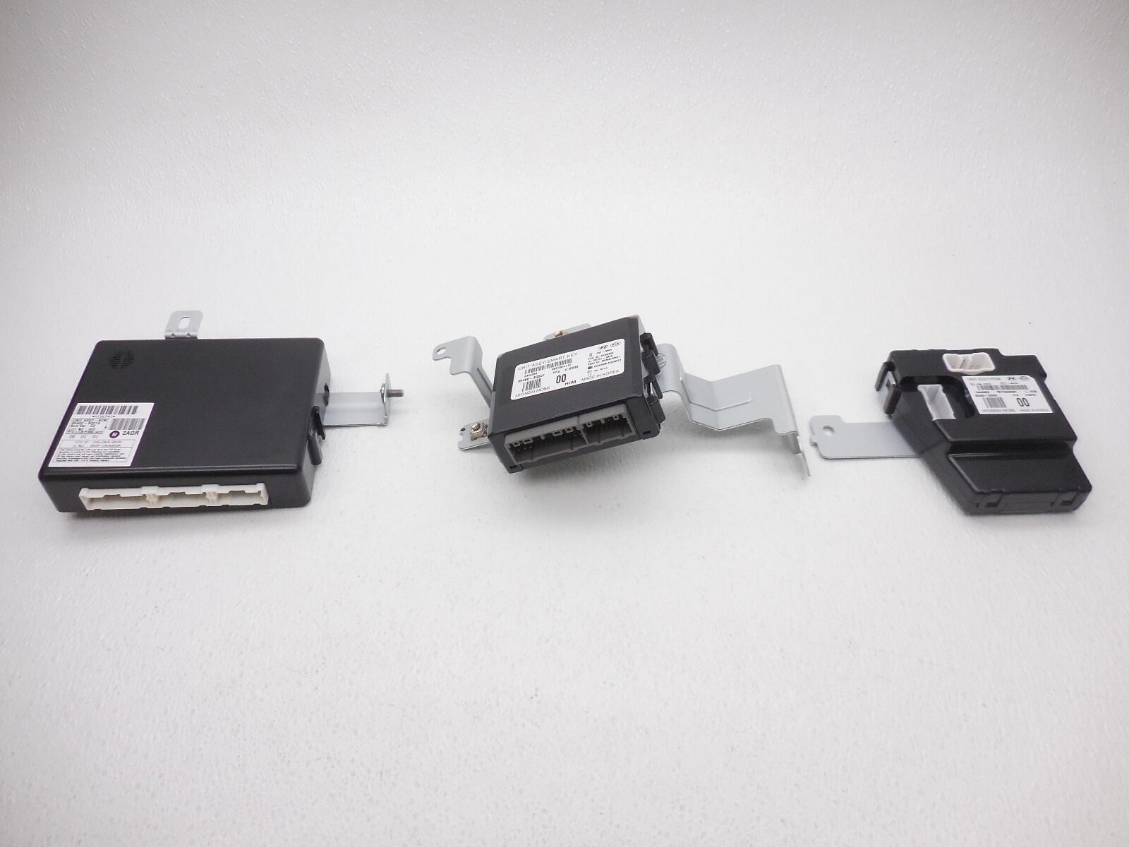 OEM 2012-2014 Hyundai Sonata Key Less Entry Module - SmartKey Kit