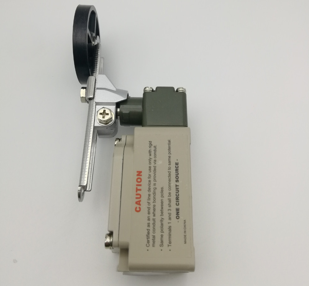 1PCS KXL-726 Limit switch