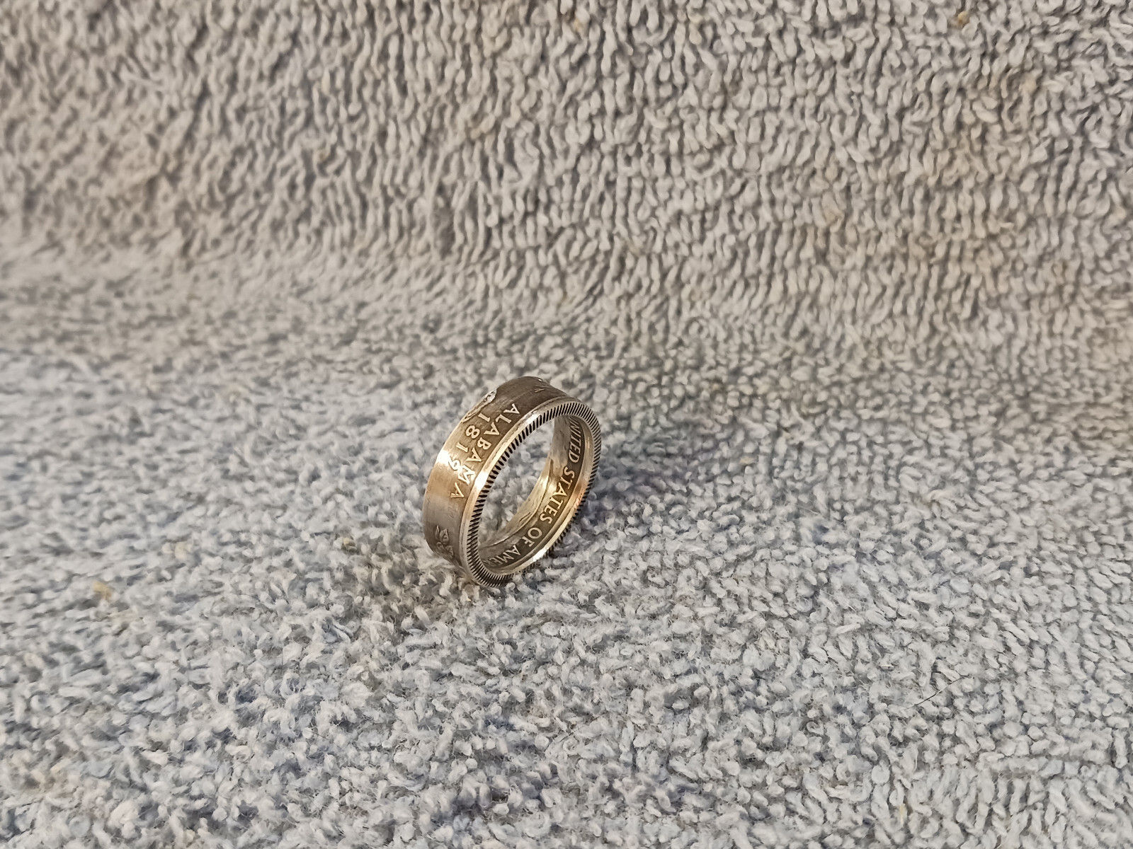 Alabama 90% Silver Handcrafted Washington Quarters coin ring, size 7  2003
