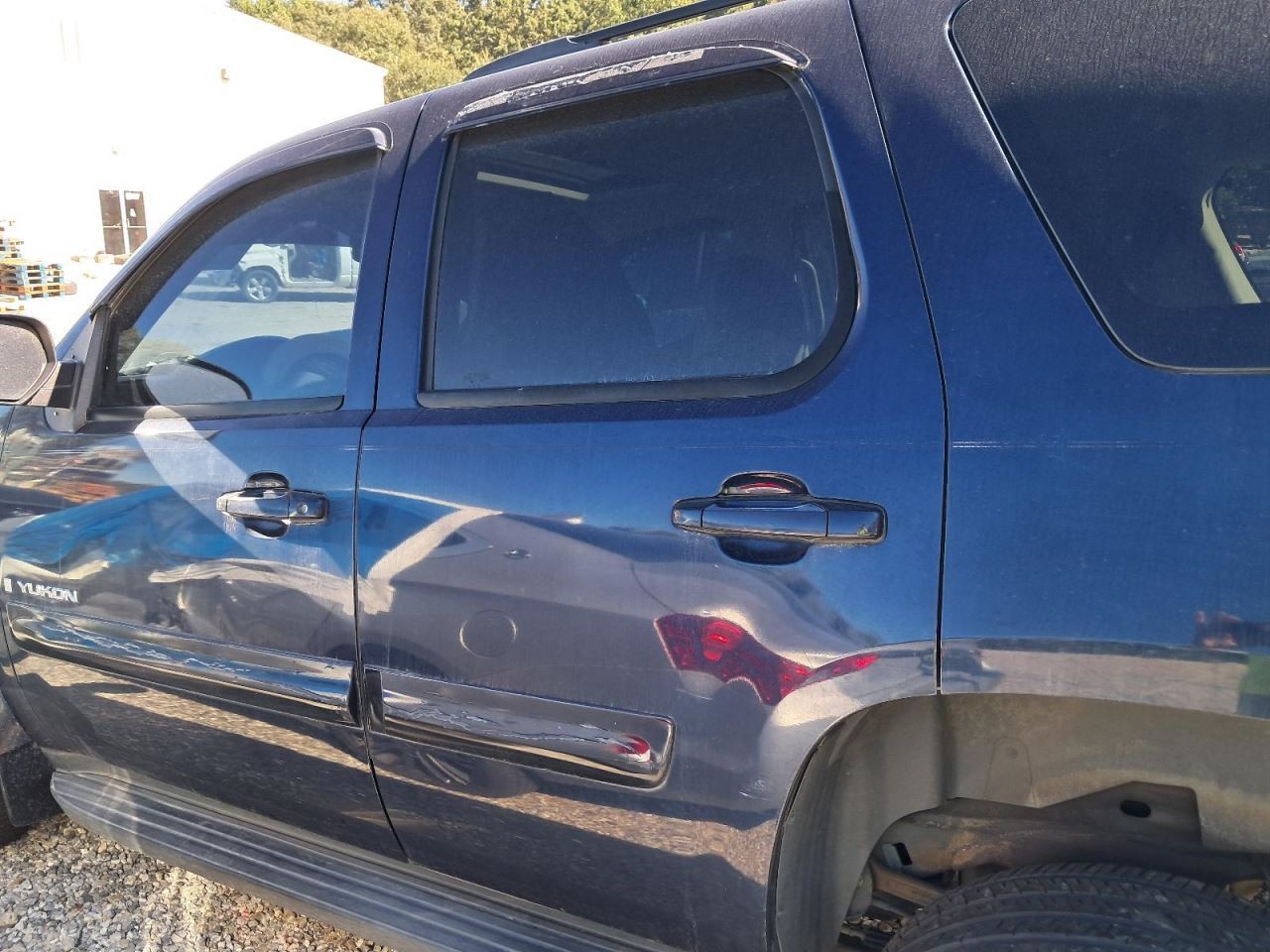 YUKON 2008 Glove Box 4826678