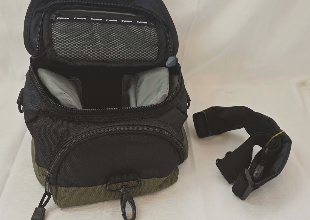Canon Camera Custom Gadget Bag 100EG (Black/Olive)