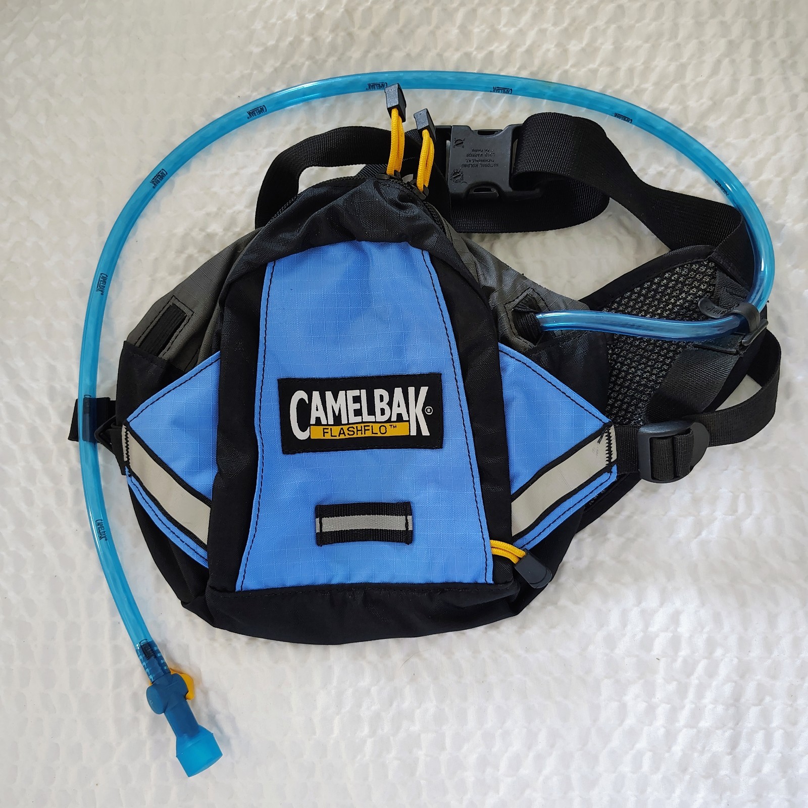 Camelbak Flashflo Hydration Waist Fanny Pack Blue Hiking With Bladder Running