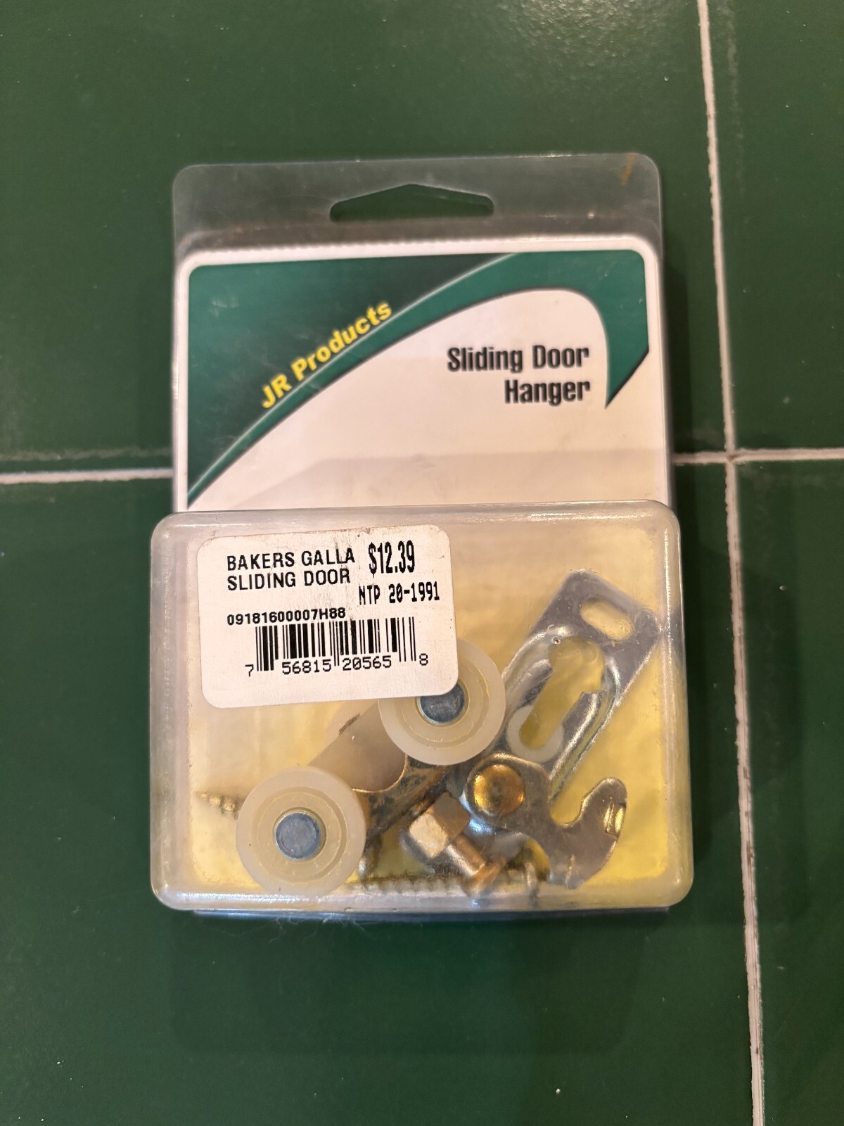 JR Products Pocket Style/Sliding Door Hanger w/Mounting Screws 20565
