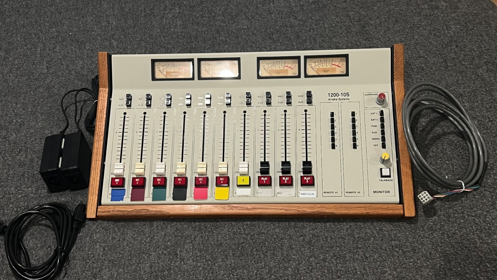 Arrakis 1200-10S Broadcast Audio Console w/ Dual Power Supplies - Tested