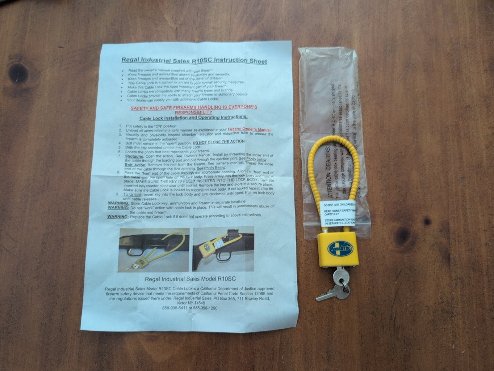 Mossberg Yellow Cable Firearm Safety Lock R10SC w/ 2 Keys & Instructions