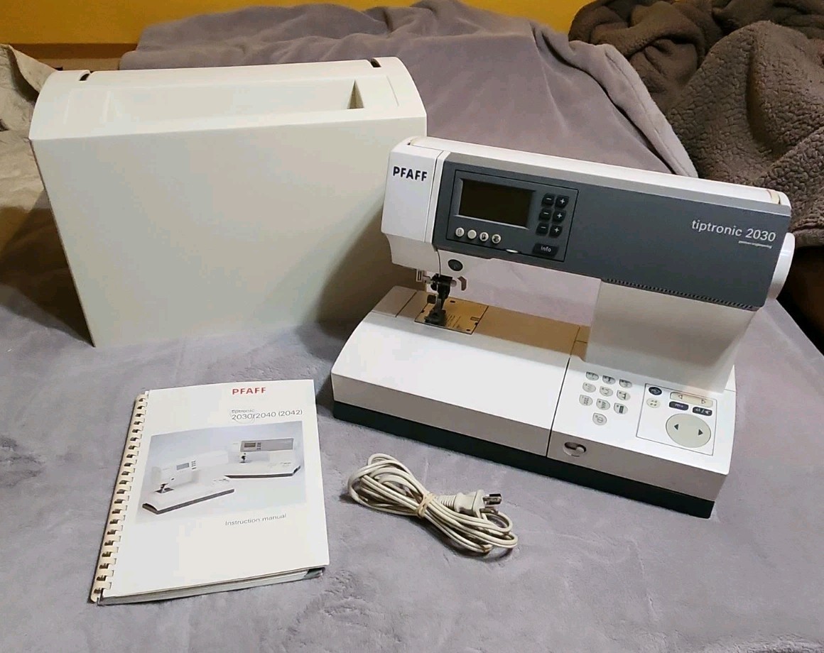 PFAFF Tiptronic 2030 sewing machine Tested Works Accessories Manual No Pedal