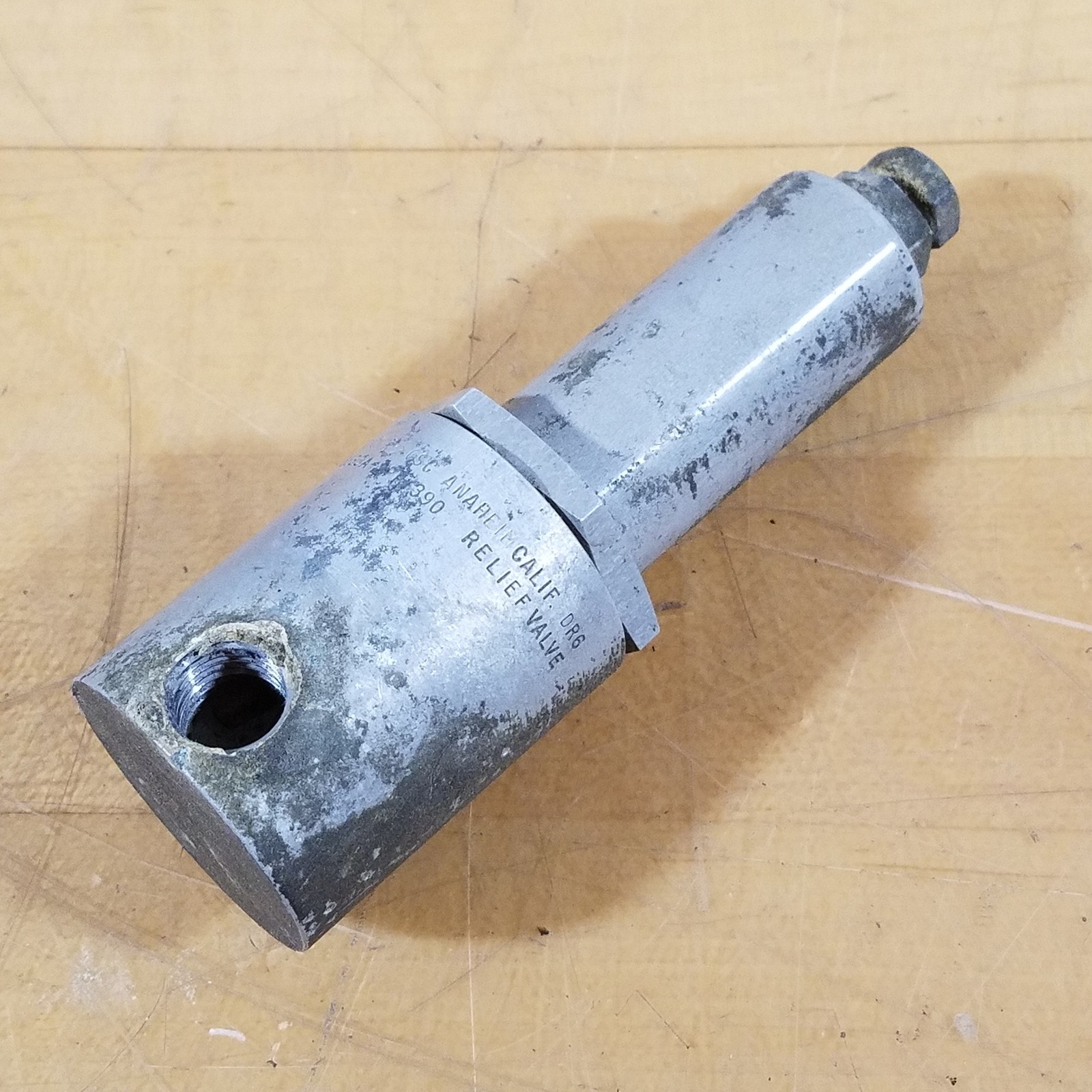 Unknown Manufacturer 5533A-2PP-390 Relief Valve - USED