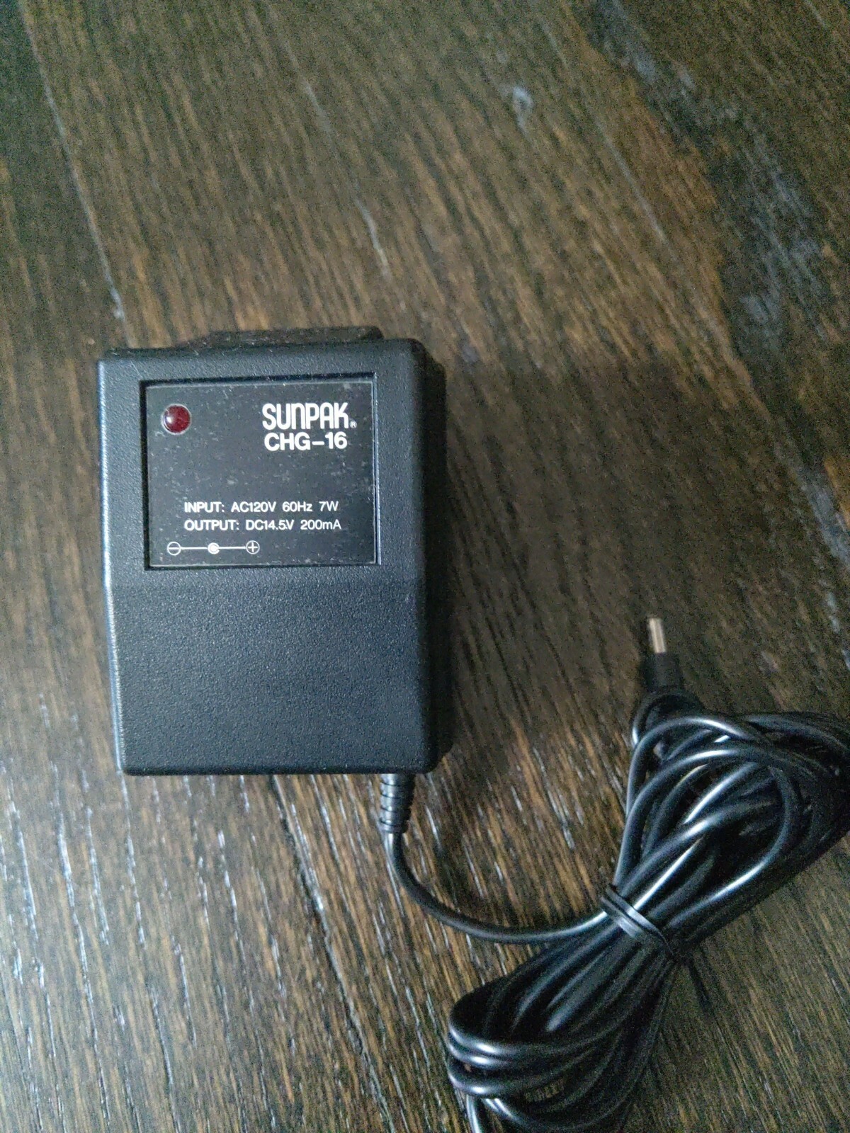 Sunpak CHG-16 AC Adapter