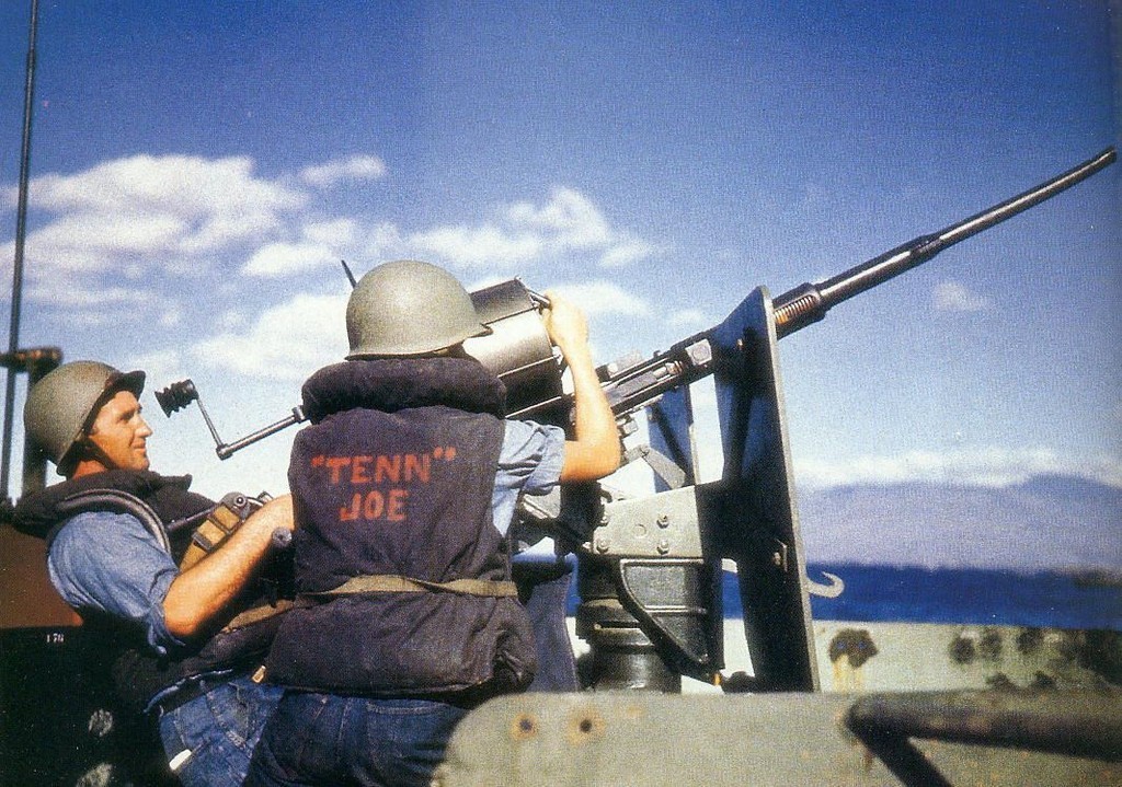 COLOR WWII Photo USS Tennessee 20mm Oerlikon Cannon US Navy World War Two  WW2