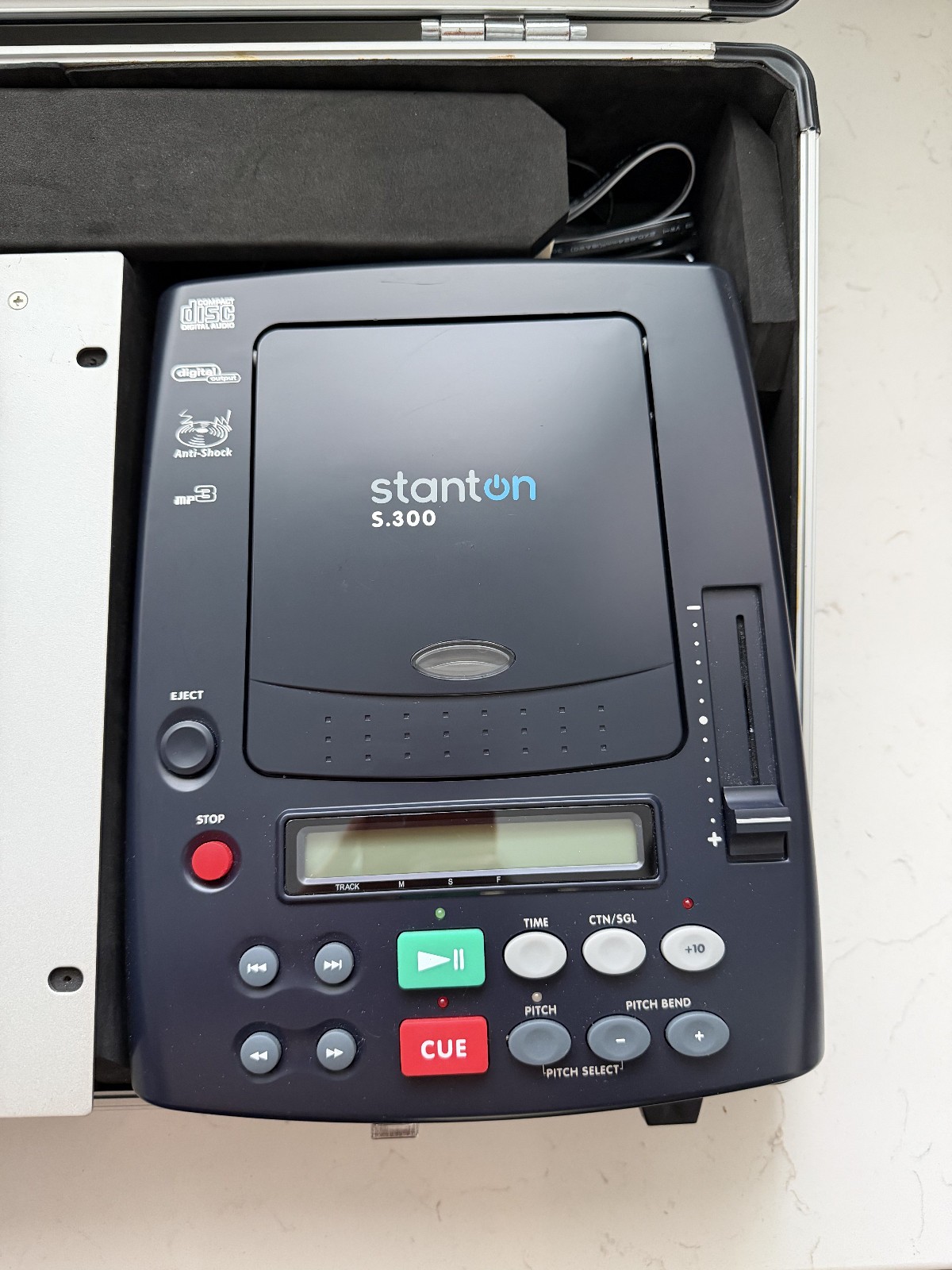Stanton S-300 CD Player x2 SMX-211 DJ Mixer Set Hard Case Tested Working