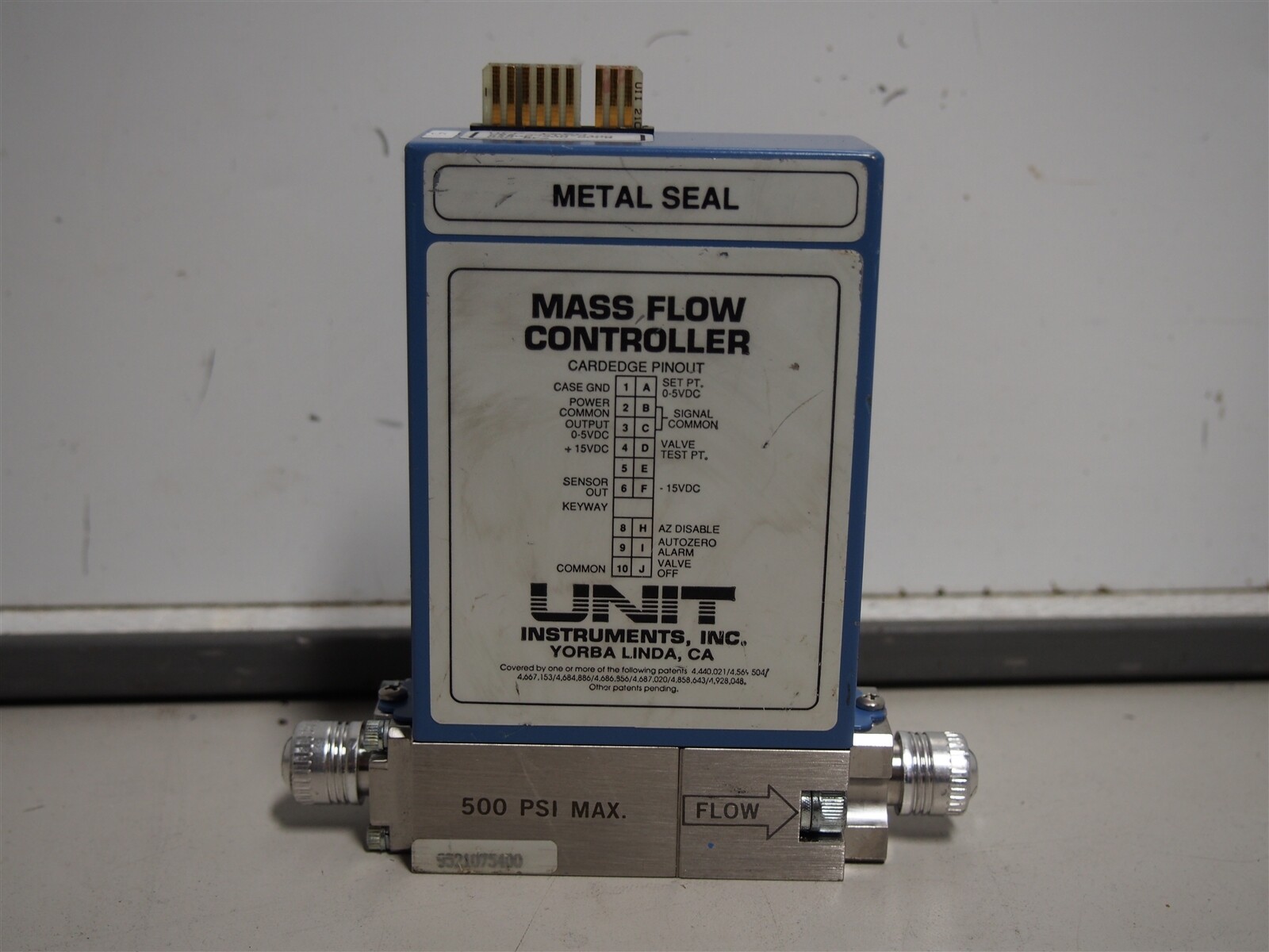 Unit Instruments UFC-1660 Mass Flow Controller 200 SCCM NF3