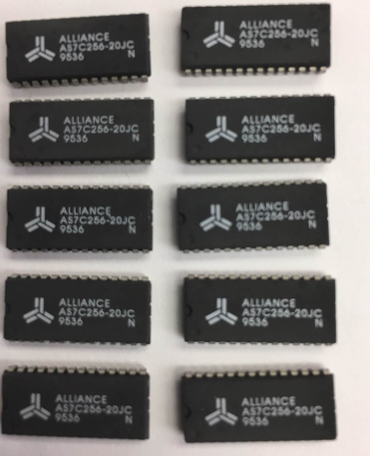 Lot of 10 Alliance AS7C256-20JC SRAM CMOS Static RAM 32K x 8 28 Pin SOJ NEW