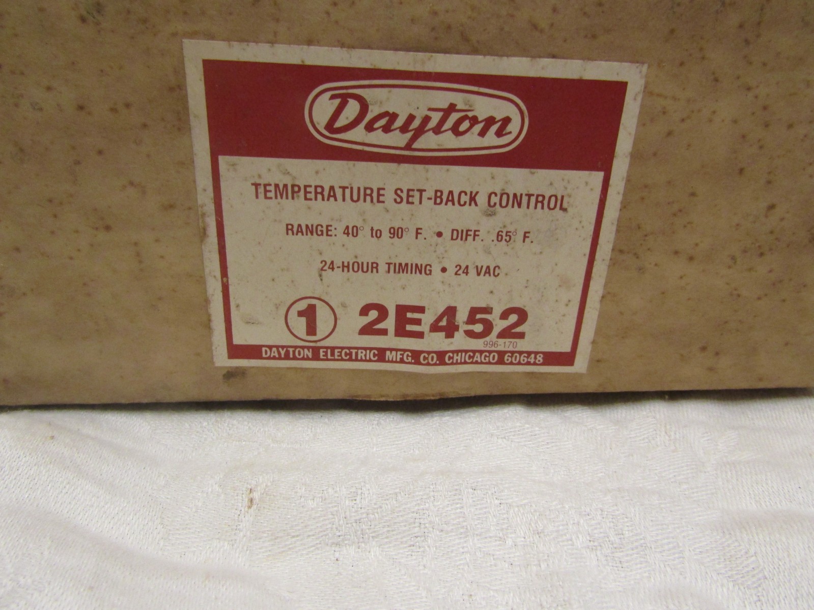 Dayton 2E452 Temperature Set-Back Control Thermostat New in Box FREE SHIPPING