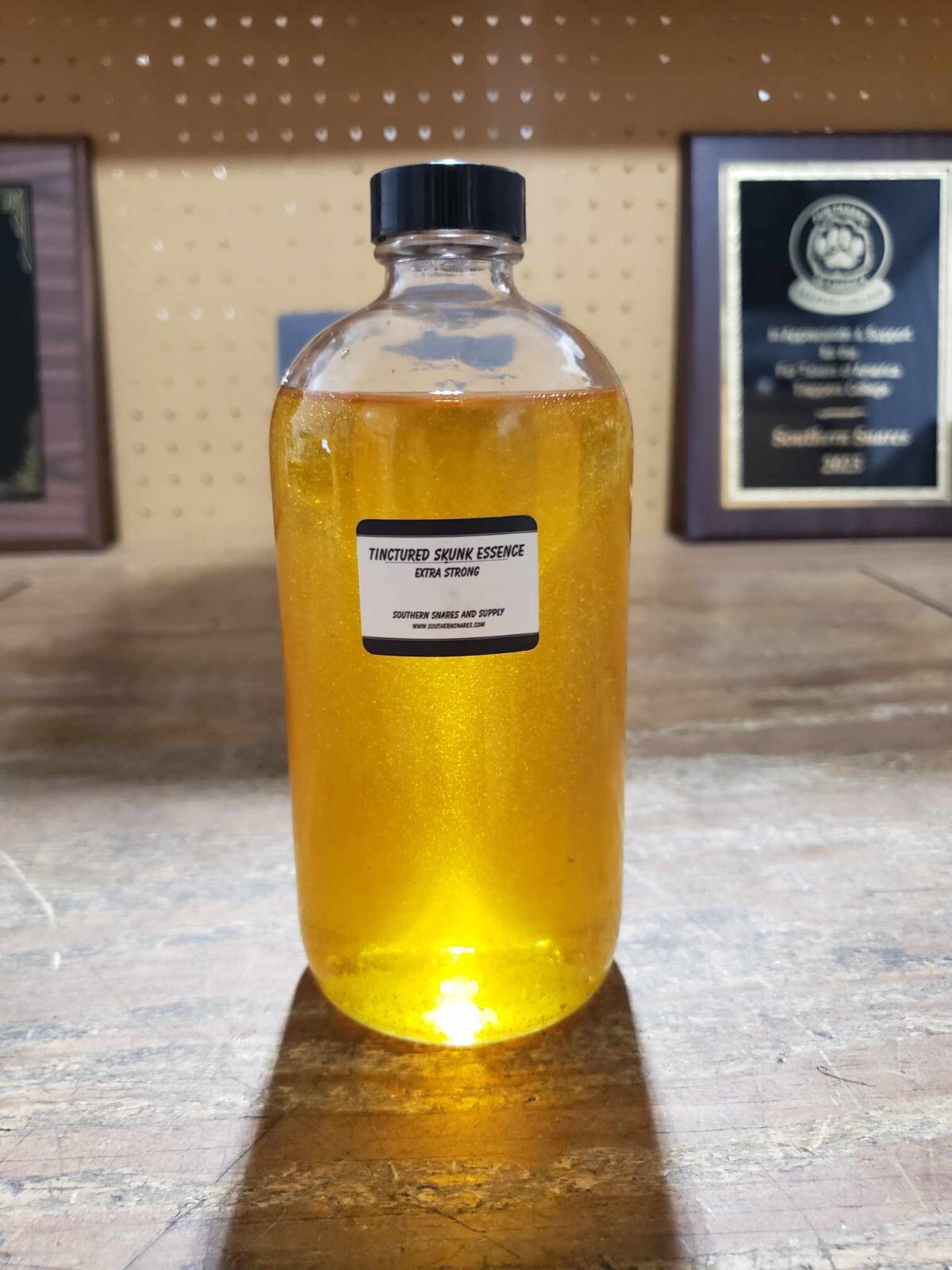 16 oz SUPER CONCENTRATED SKUNK ESSENCE TINCTURED LDC POWERFUL ODOR WILL LAST!