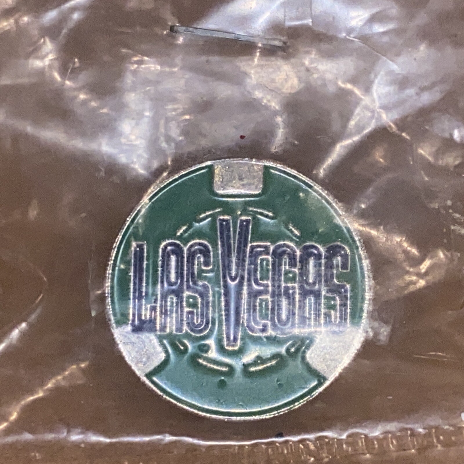 Las Vegas Green Poker Chip Lapel Collector Pin Circa 2000 - NEW Old Stock Rare