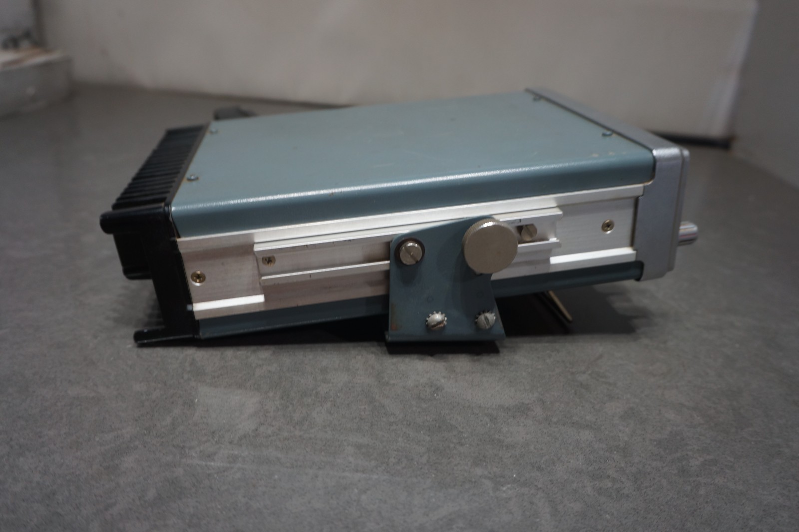 Vintage Yaesu CPU-2500R 2 Meter FM Transceiver