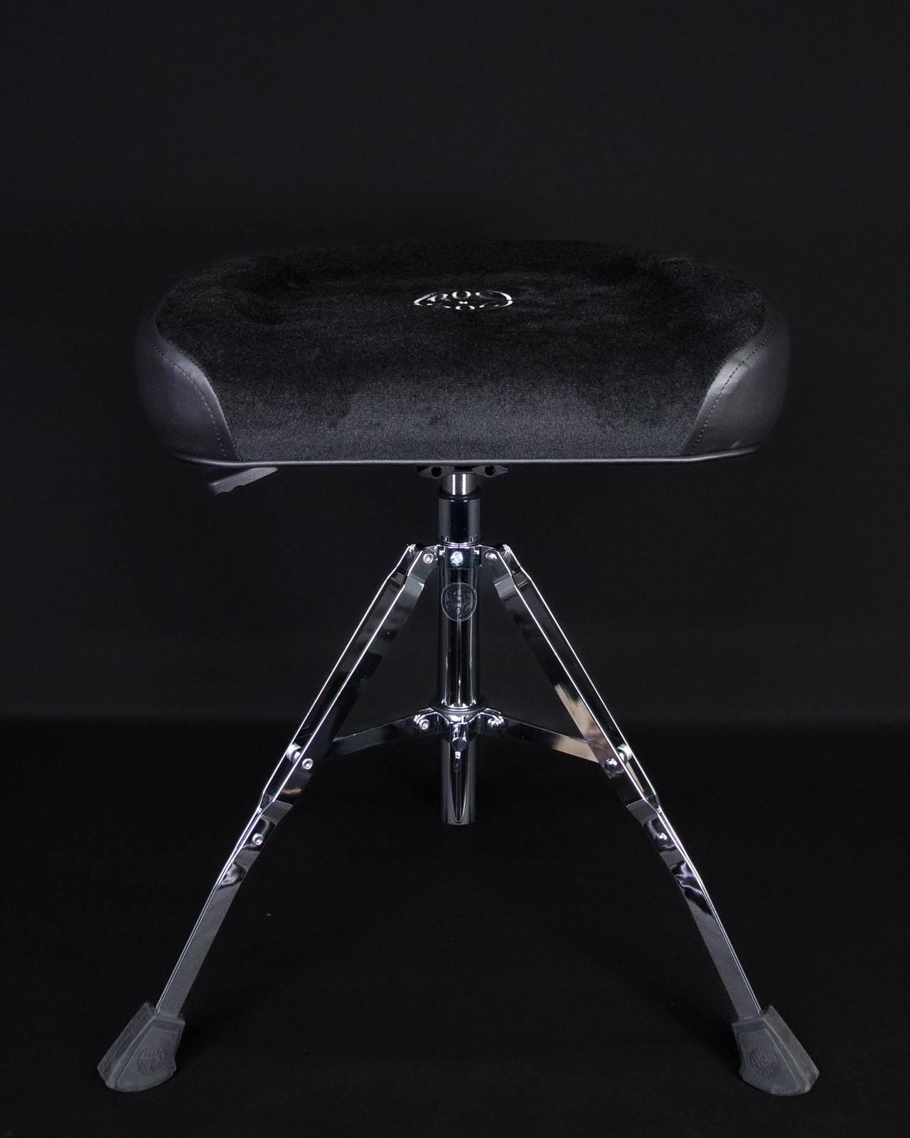 Roc-N-Soc Extended Base Square Throne - Black
