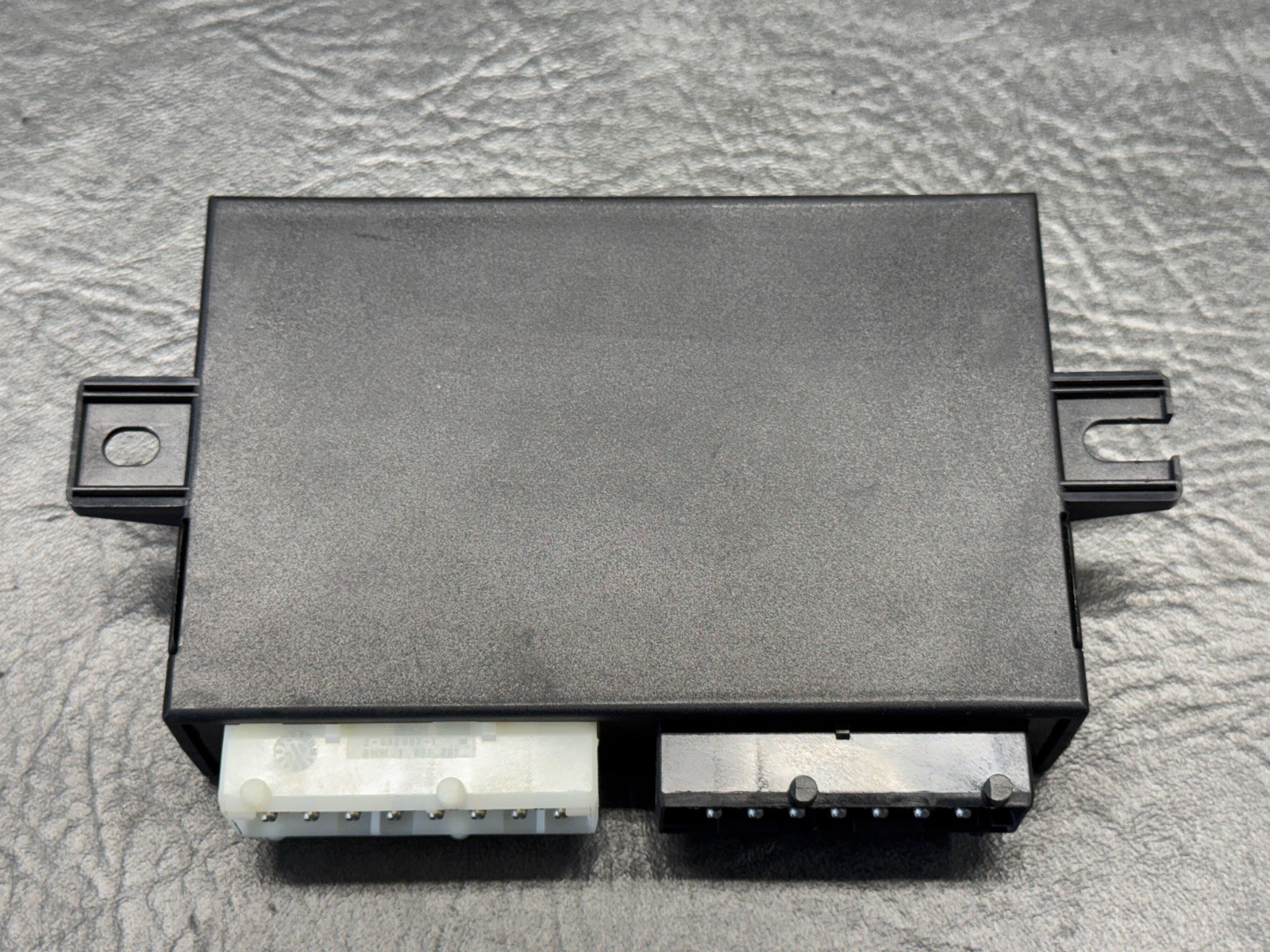 1992 - 1999 BMW E36 CM CHECK CONTROL MODULE COMPUTER UNIT BLACK 12V 61358367981