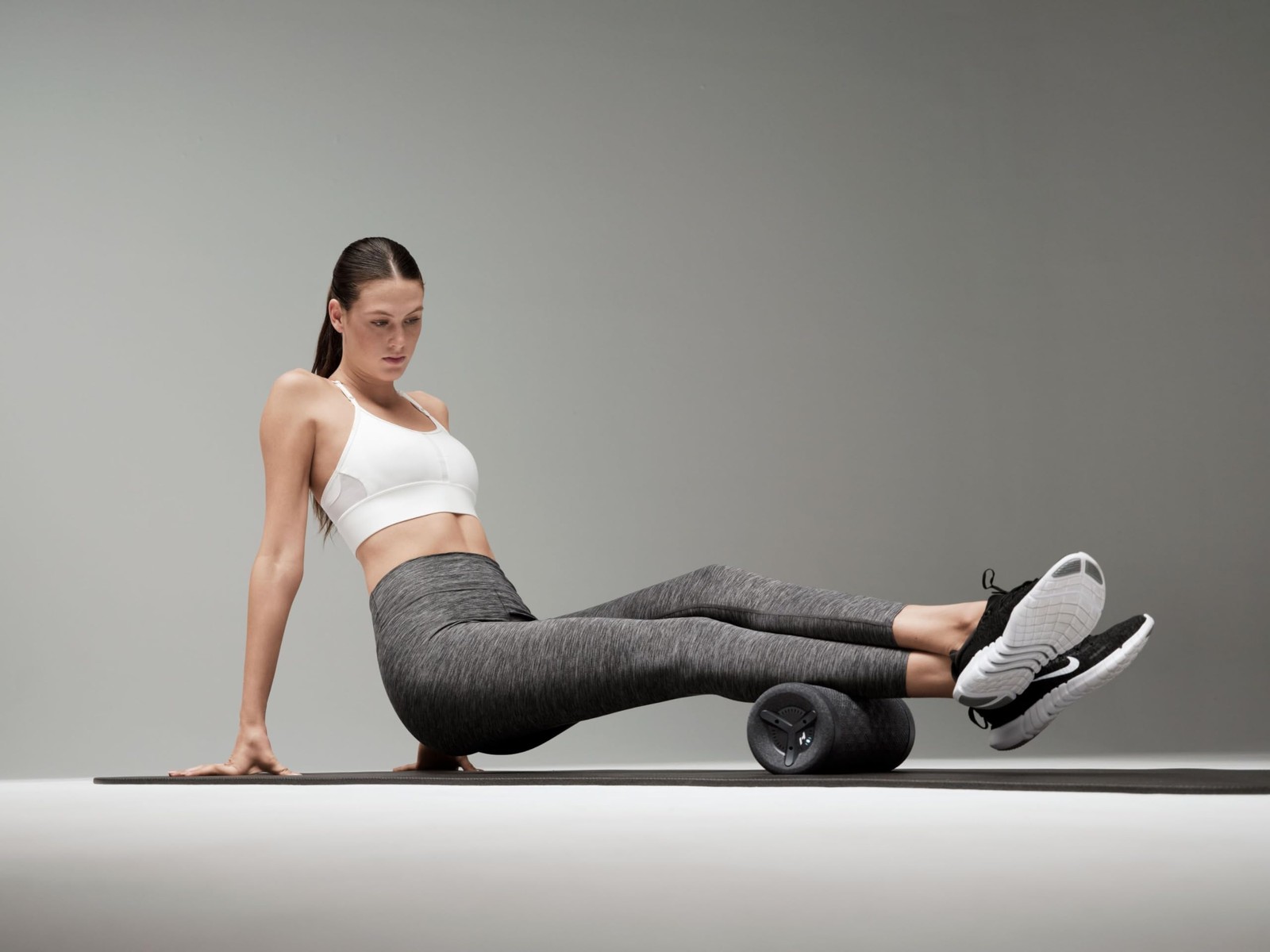 Hyperice Vyper 3 - Powerful High-Intensity Vibrating Foam Roller - Relieve Mu...