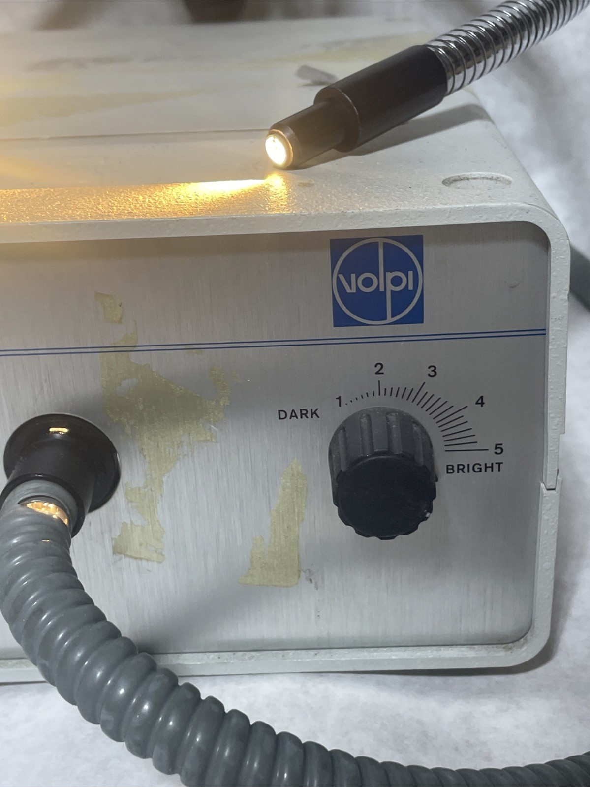 Volpi 6000-1 Intralux Fiber Optic Light Source 10257 Used