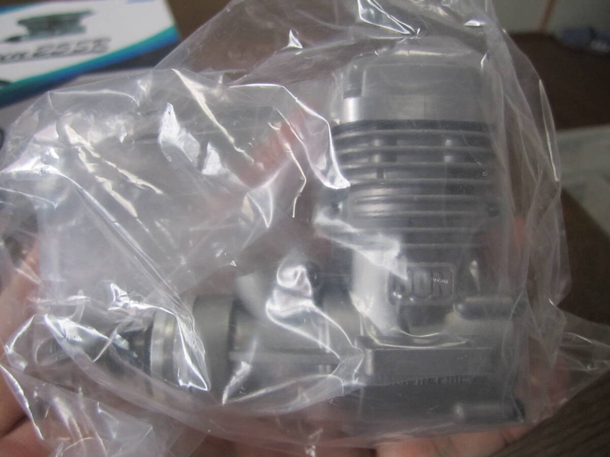 Model Craft JUN 25SR ABC 4.07cc 2-Stroke Glow Engine with Muffler for Airplanes