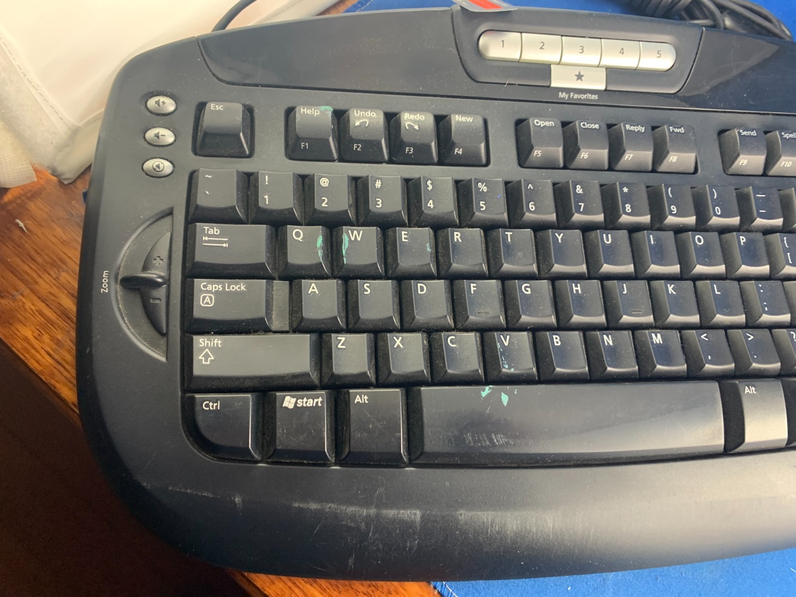 MICROSOFT Digital Media KEYBOARD USB Multimedia 1.0A Model 1031 Wired Black