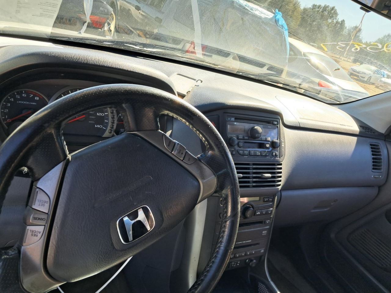 PILOT 2005 Glove Box 4836160