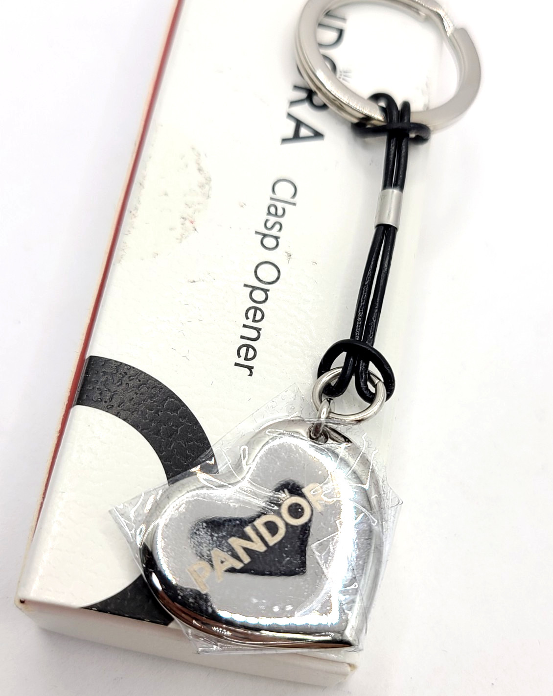 Authentic PANDORA Brand Heart Shape Logo Clasp Lock O Ring