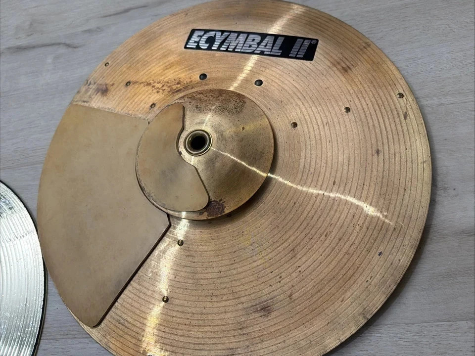 ECYMBAL Hart Dynamics Electronic Inc.  16" Electronic Cymbal -Used Ride