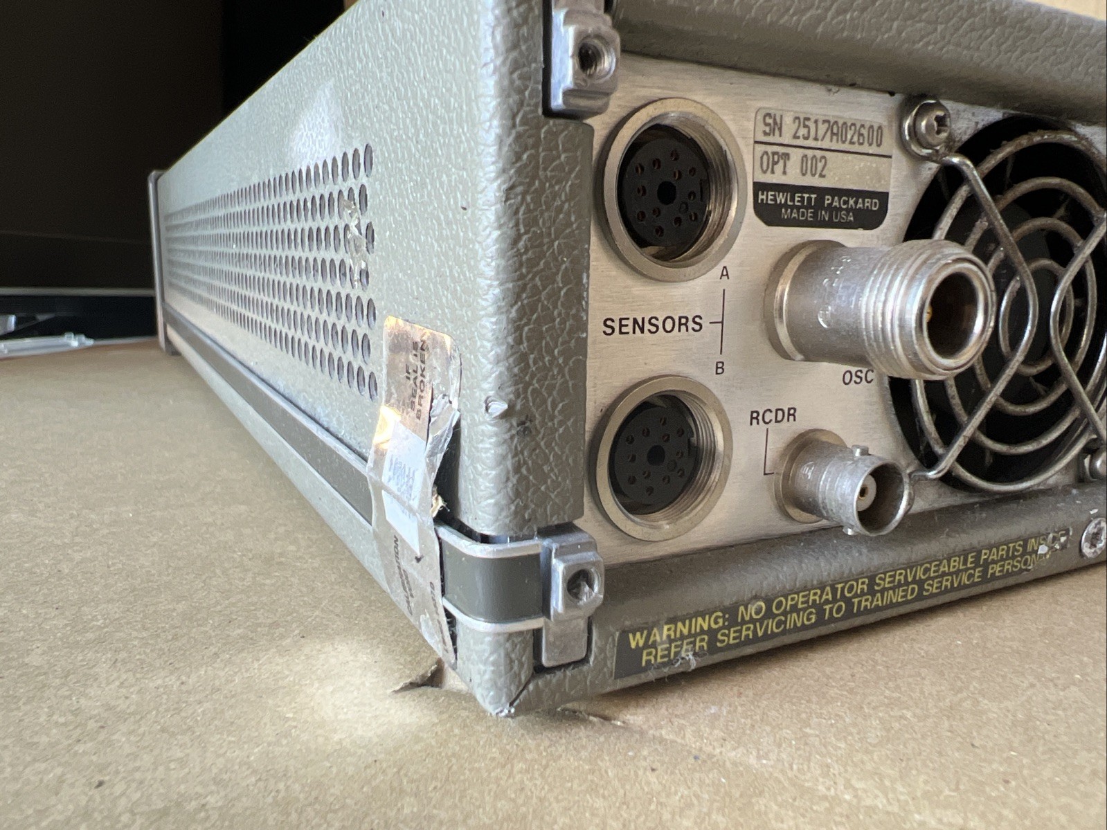 HP 438A power meter