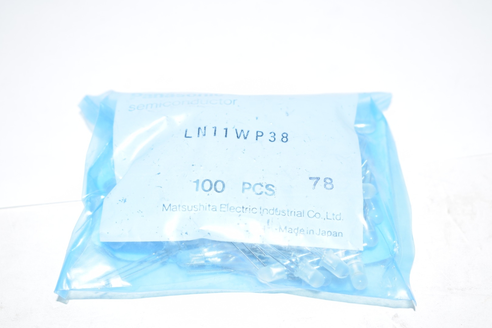Pack of 100 NEW Lite-On LTL-30EDJ Green, Yellow 569nm Green, 588nm Yellow LED In