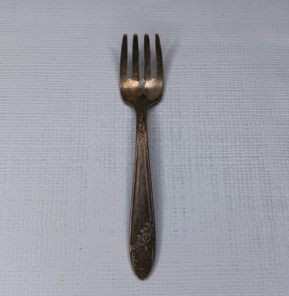 Oneida Community Tudor Plate Silverplate Fork