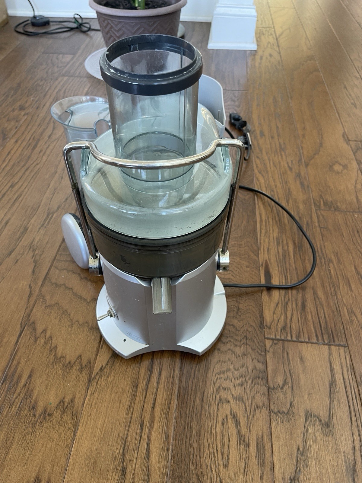 Breville JE98XL The Juice Fountain Extractor 850 W