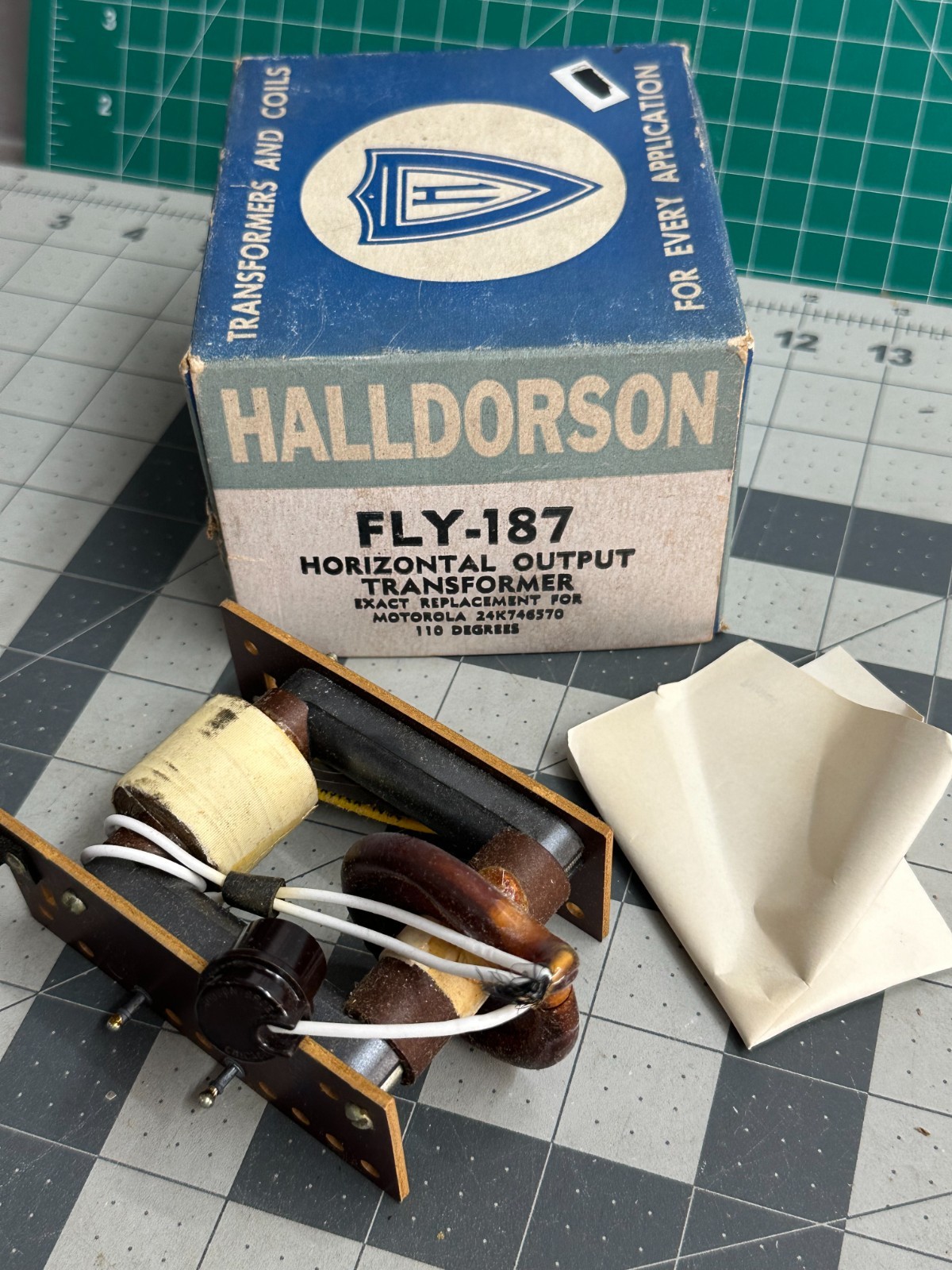Vintage Halldorson FLY-187 Horizontal Output Transformer Motorola 110-degree