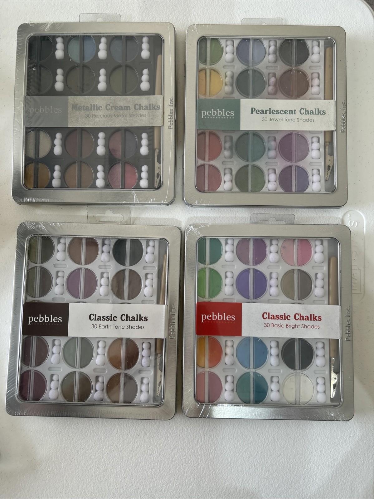 Pebbles Inc Pearlescent Metallic Classic Bright Tone Chalks Pom Pom Applicator