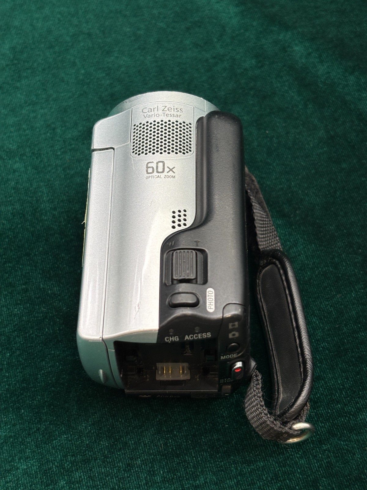Sony Handycam DCR-SR37E Digital HD Video Camera Recorder