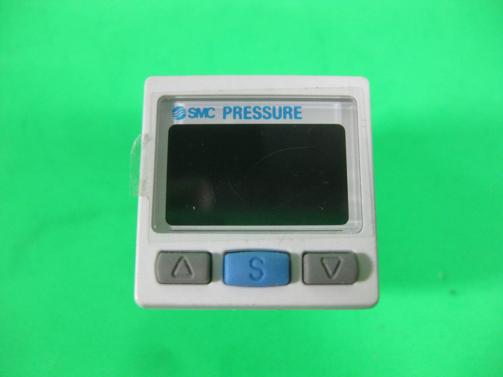 SMC Pressure Switch -- ZSE30A-01-F -- Used