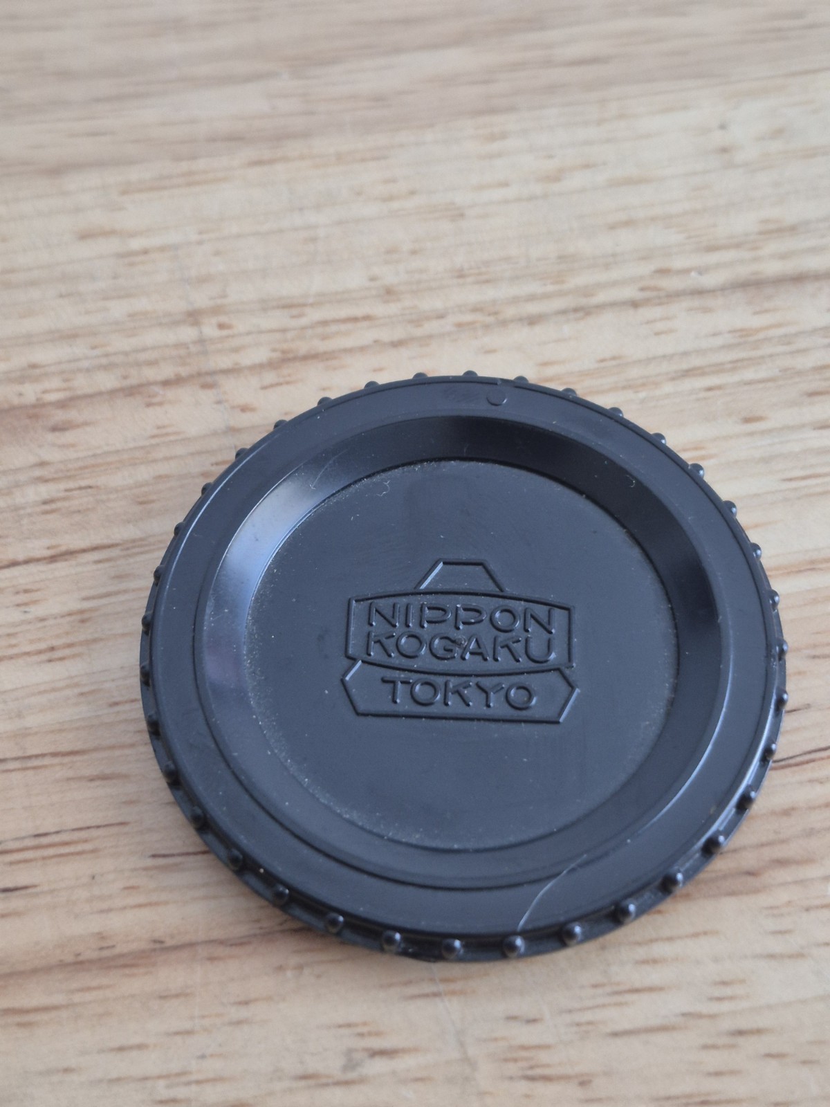 VTG NIPPON KOGAKU NIKON F BAYONET MOUNT ORIGINAL CAMERA BODY CAP 95-2 DAMAGE