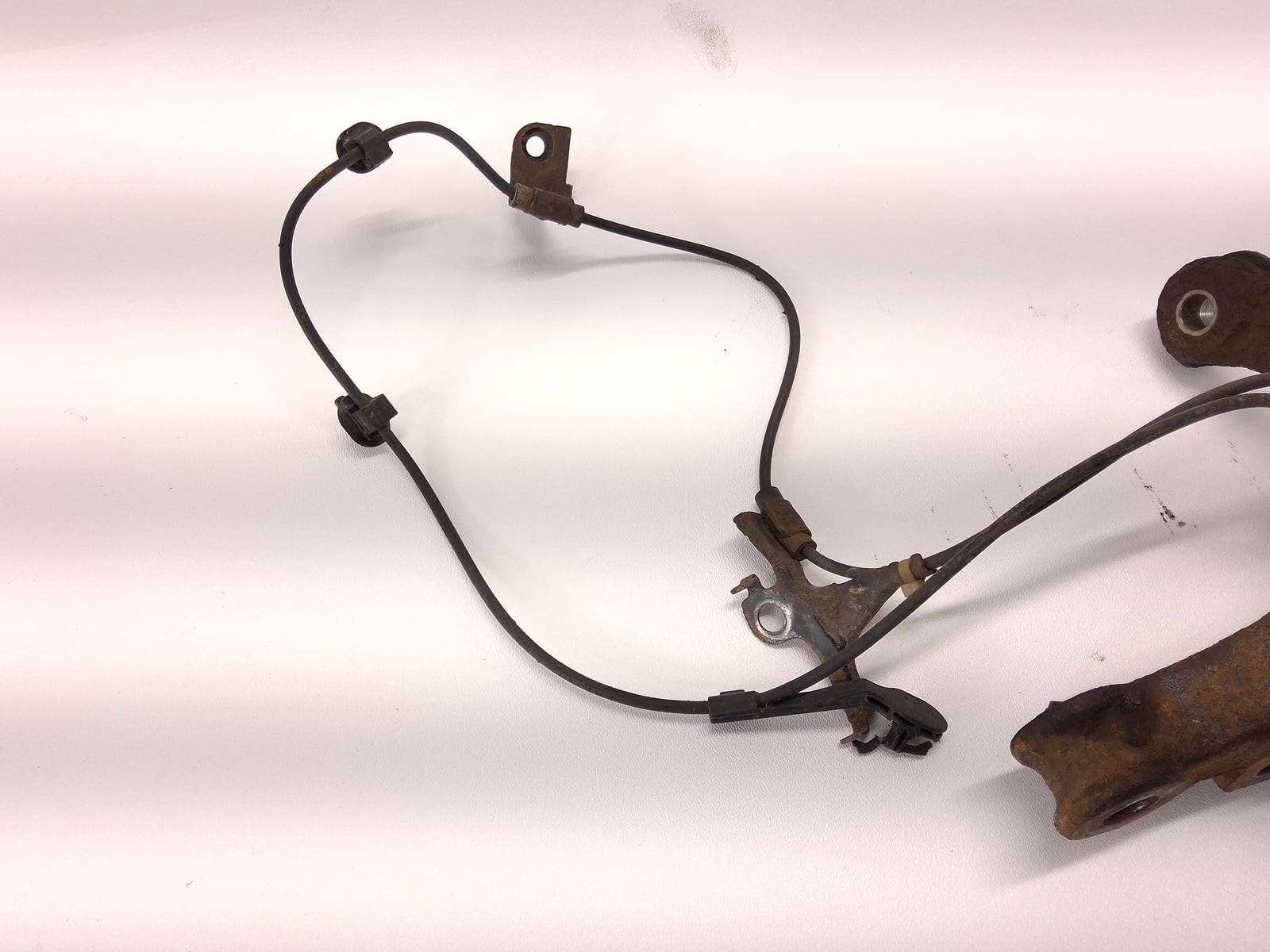 12-14 Toyota Prius C Front Left Driver Side Spindle Knuckle OEM