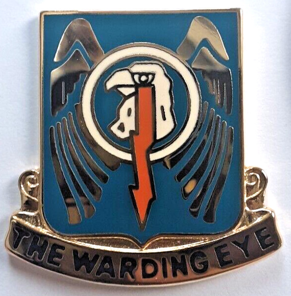 US Army 501st Aviation Regiment Unit Crest'The Warding Eye' Pin Insignia DUI NOS