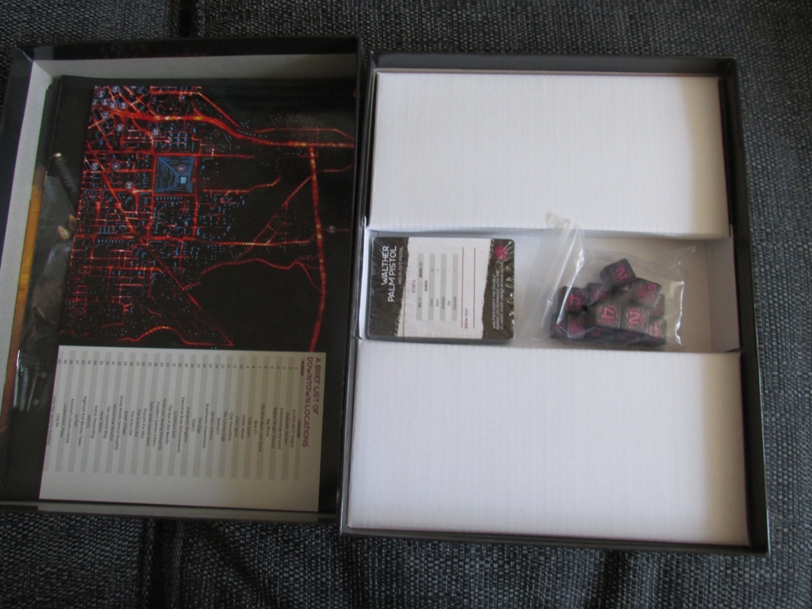 SHADOWRUN SIXTH WORLD BEGINNER BOX COMPLETE BOARDGAME BOXED GSP