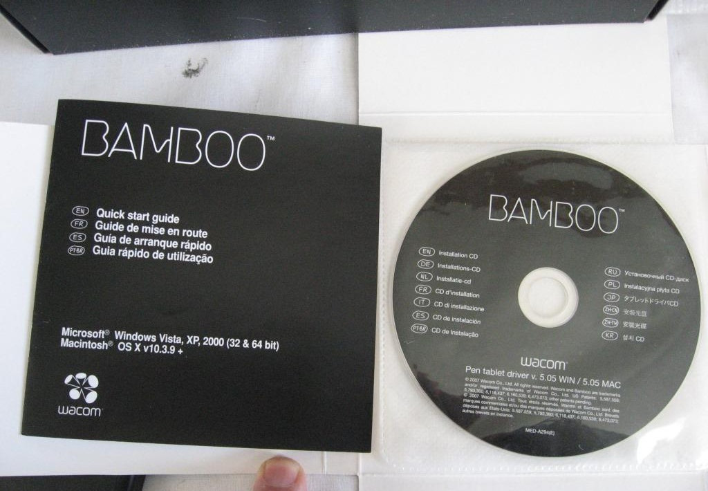 Wacom Bamboo Graphics/Drawing Tablet - Model MTE-450