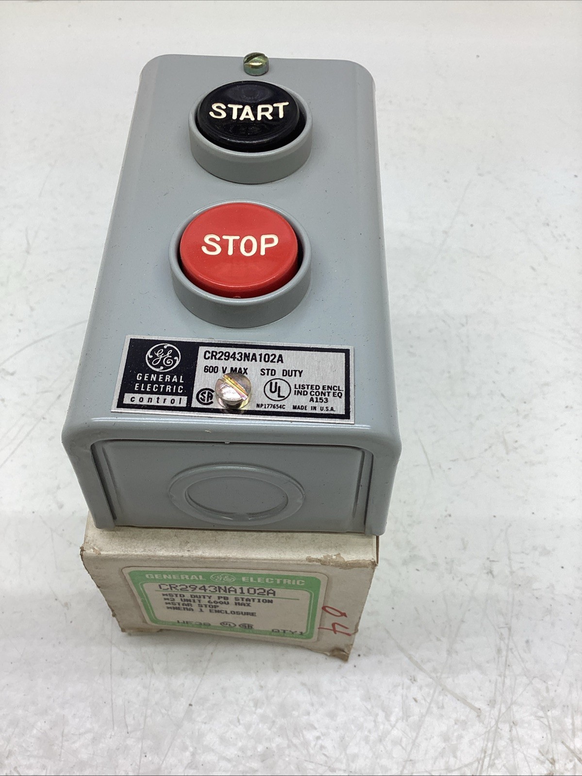 General Electric Push Button Station CR2943NA102A NIB