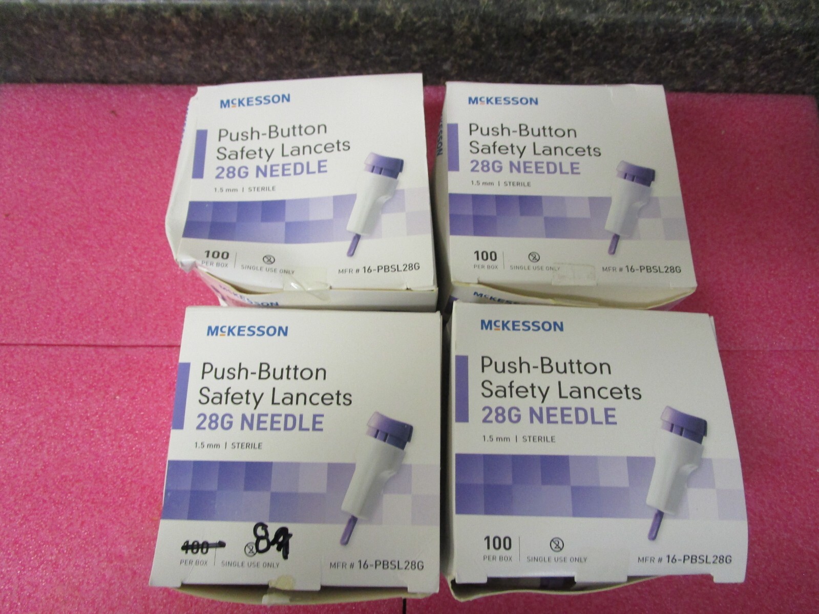 Lot of McKesson Safety Lancet 28 Gauge Needle 16-PBSL28G Total of 389 Laucets