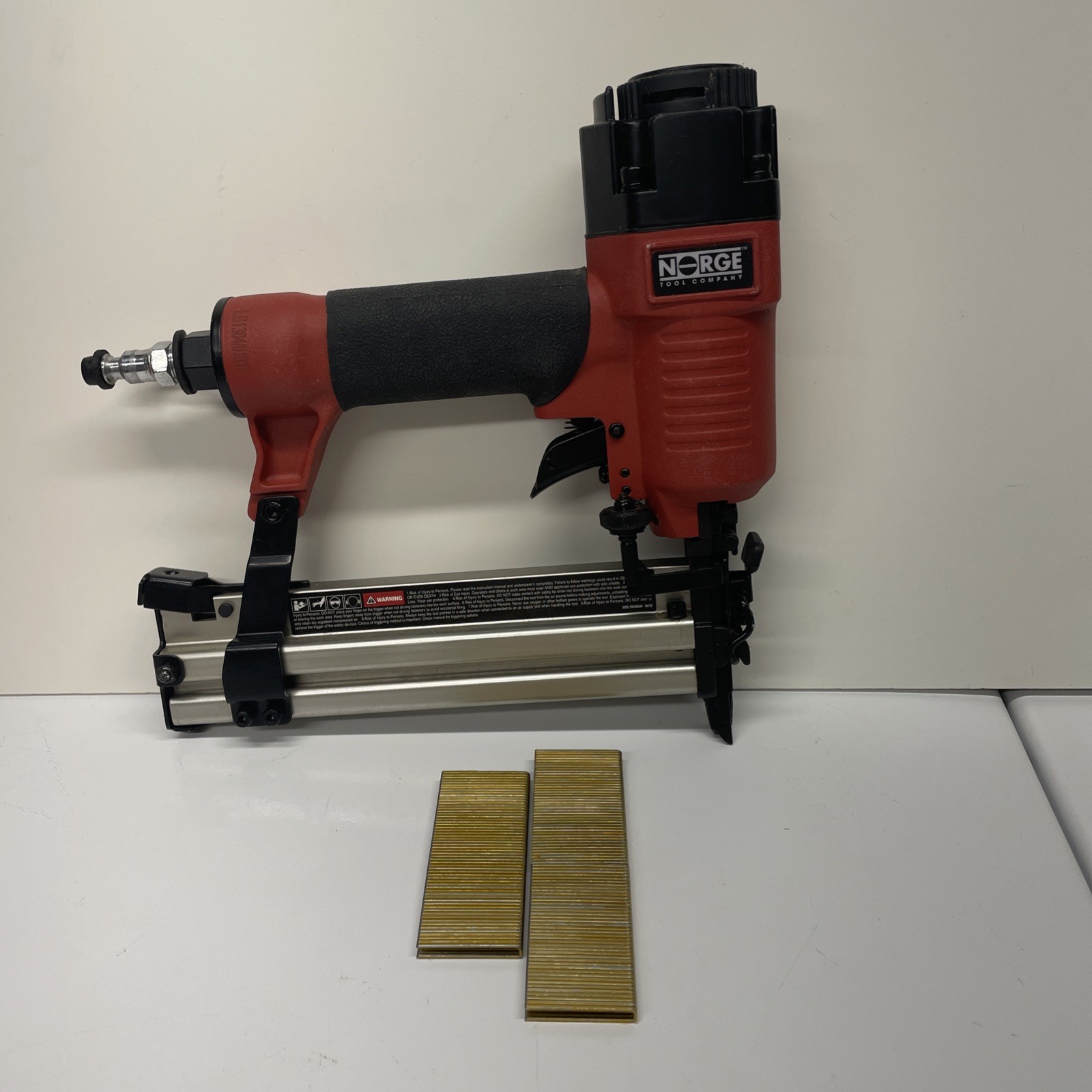 Norge 18g Mini-Flooring&Brad Nailer/Stapler Model 10025081