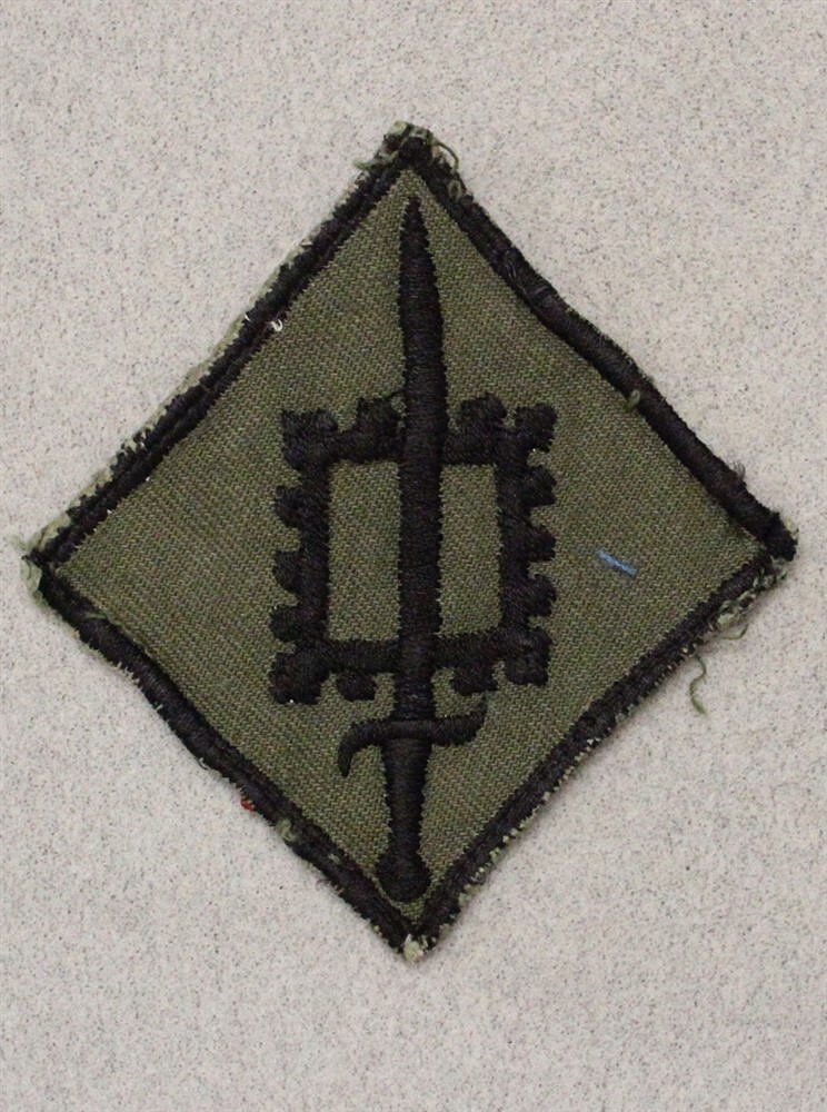 Army patch 5456: 18th Engineer Brigade - VN made, embroidered on twill