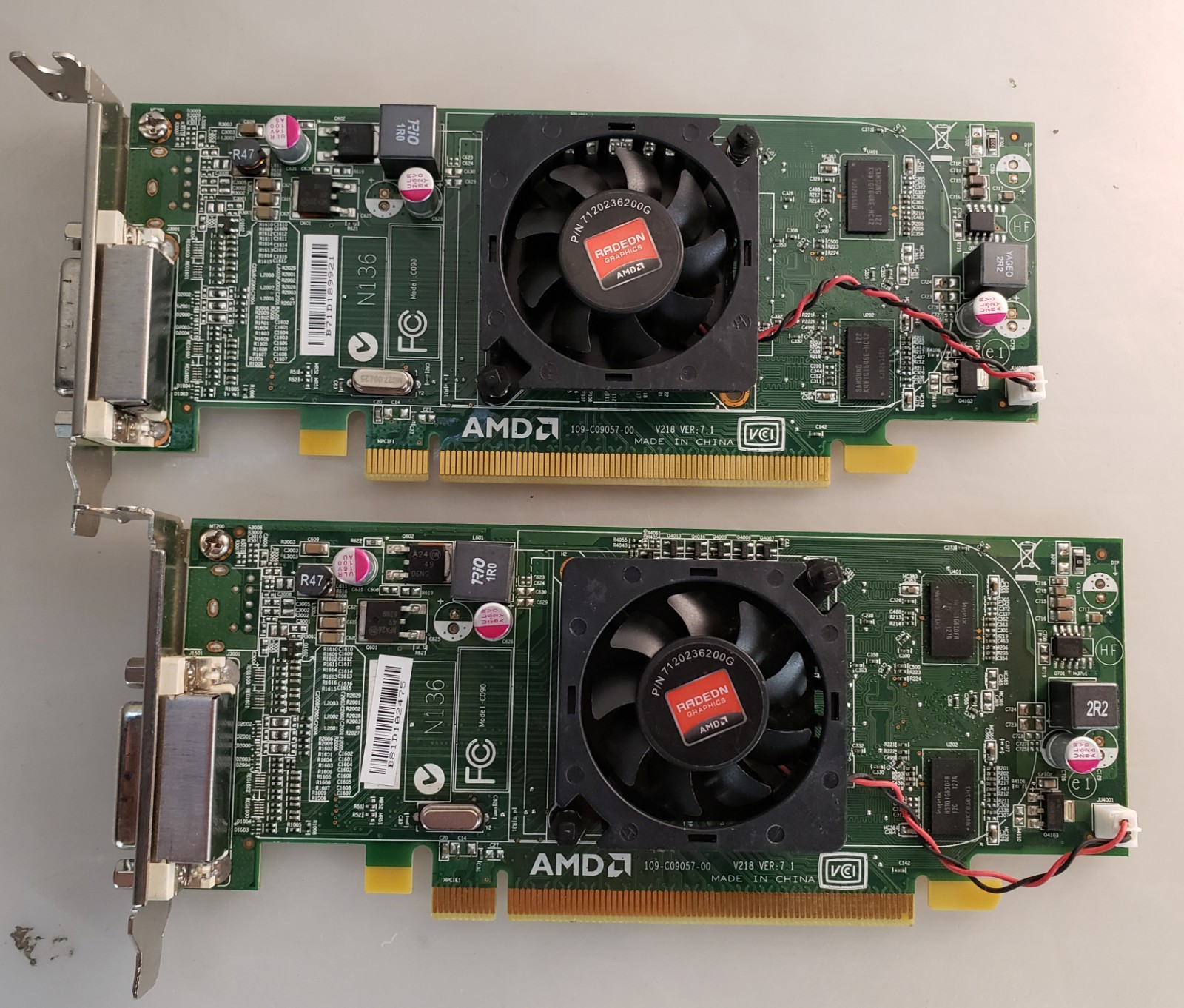 Pair of Dell  AMD Radeon HD 6350 01CX3M 512MB DDR3 Graphics Card