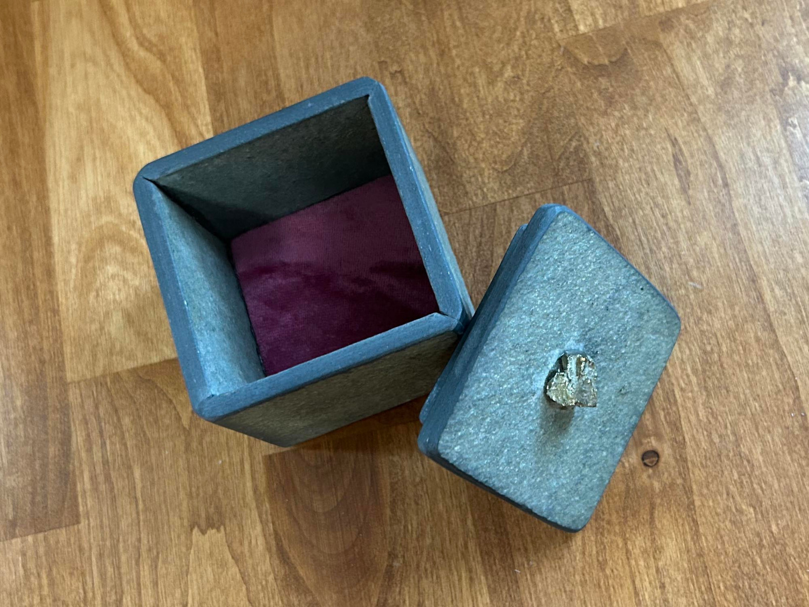 Decorative Basalt Keepsake/Trinket Box - 3"x3"x3"
