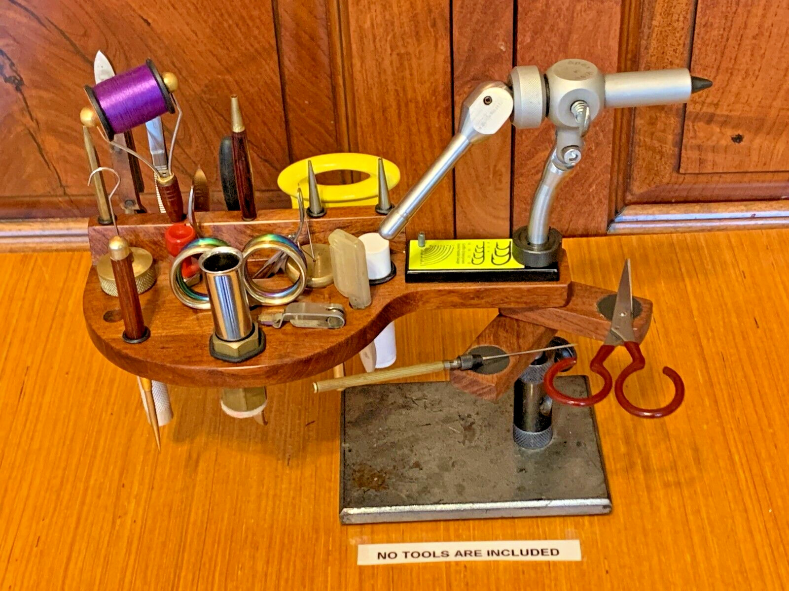 WADE'S FLY TYING VICE TOOL CADDY THREAD AND BEAD ORGANIZER / AND QUICK DRAW KIT