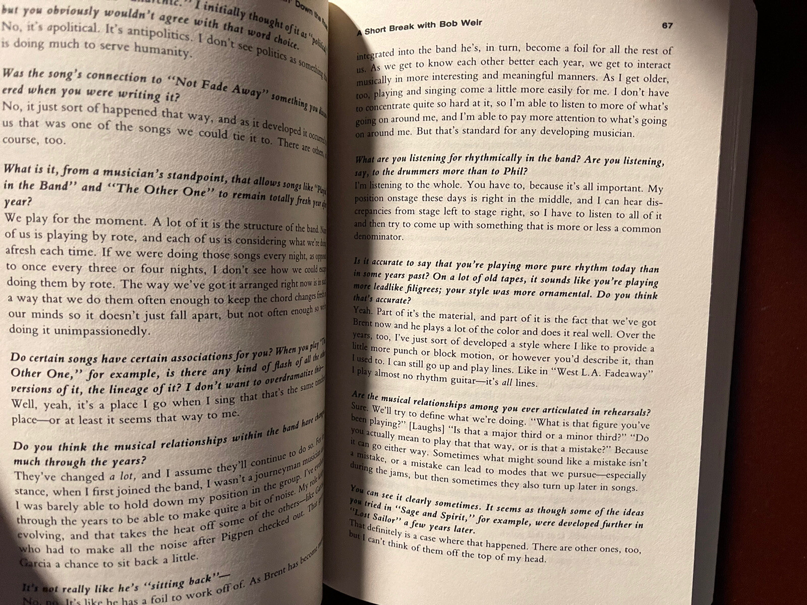 RARE GOING DOWN THE ROAD GRATEFUL DEAD BOOK